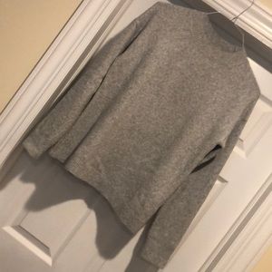 Women’s sweater